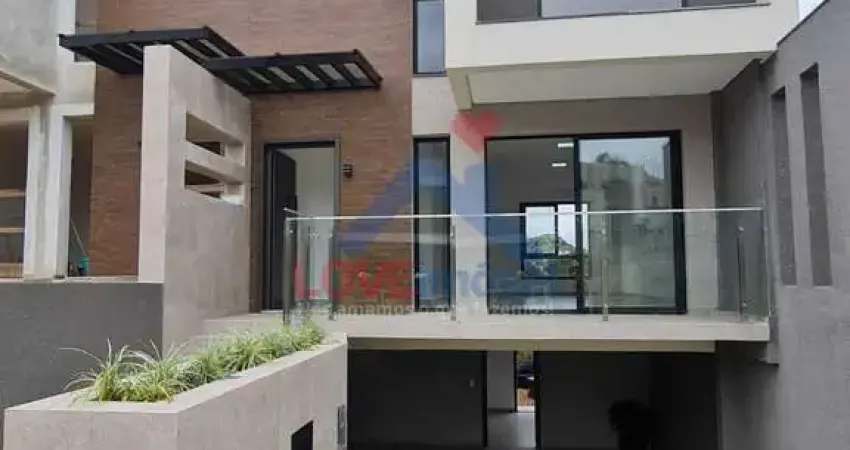 Casa à venda no bairro Abranches - Curitiba/PR