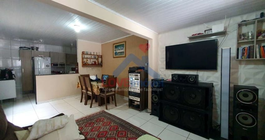 Casa à venda no bairro Fazendinha - Curitiba/PR