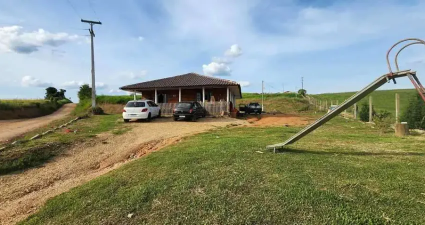 Fazenda à venda na chacara, Guajuvira, Araucária