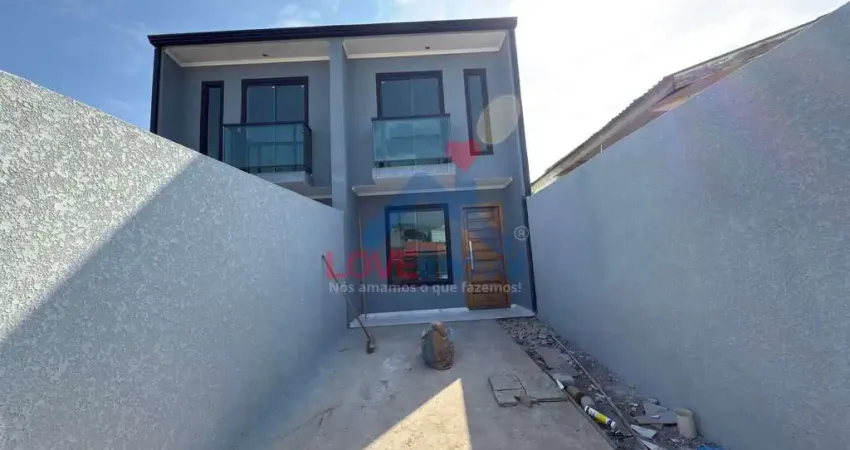 Sobrado à Venda no Vitória Régia – CIC, Curitiba/PR