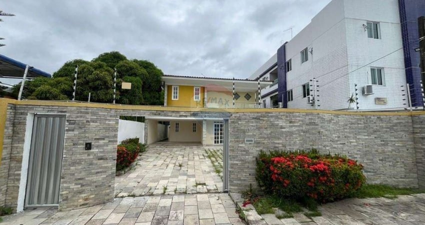 Casa à venda com  5 Quartos e Jardim Privativo no Bessa, João Pessoa PB