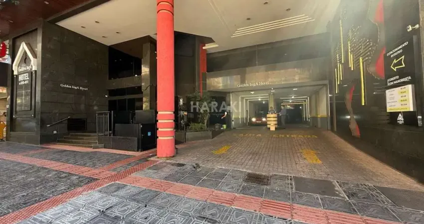 Apartamento para Venda em Maringá, Zona 01, 1 dormitório, 1 banheiro, 1 vaga