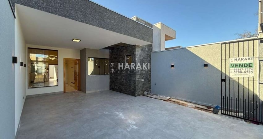 Casa para Venda em Maringá, Jardim Monte Rei, 3 dormitórios, 1 suíte, 2 banheiros, 2 vagas