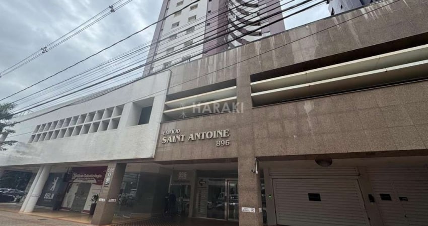 Apartamento para Venda em Maringá, Zona 01, 3 dormitórios, 1 suíte, 2 banheiros, 1 vaga