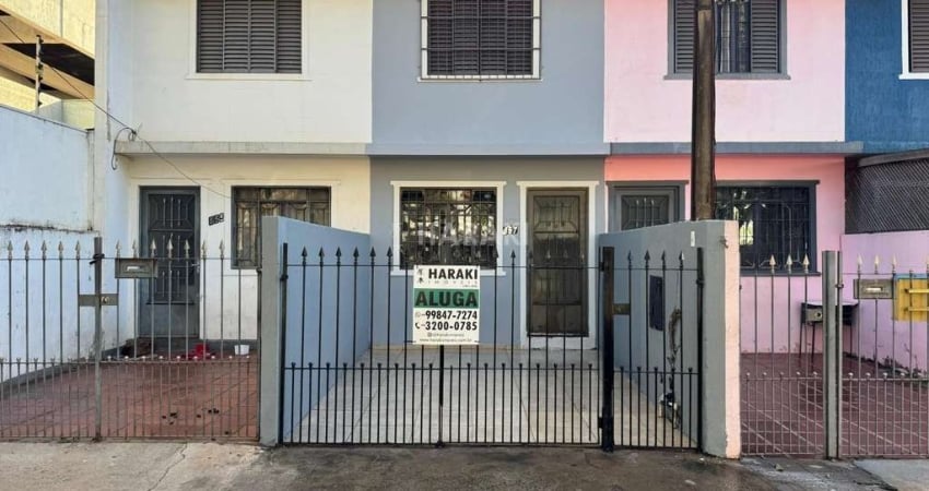 Sobrado para Locação em Maringá, Zona 07, 2 dormitórios, 1 banheiro