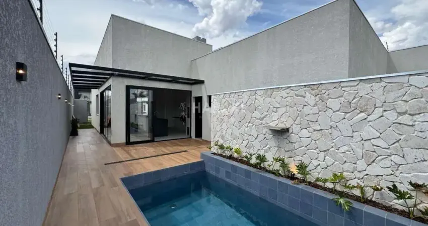 Casa com 3 quartos à venda na Rua Pioneiro Jones Sales Pontes, 45, Jardim Munique, Maringá