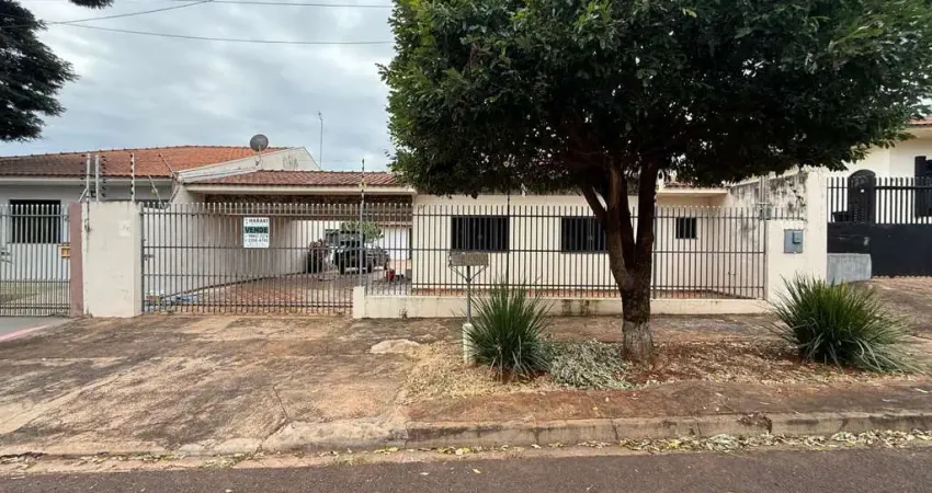 Casa com 3 quartos à venda na Rua Tucuruí, 626, Parque das Grevíleas, Maringá