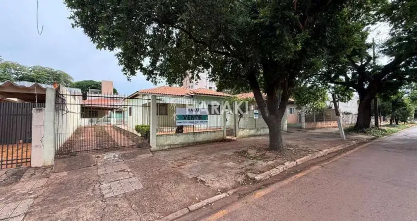 A uma quadra da av. 19 de dezembro
região em plena expansão e valorização.