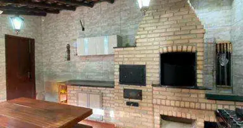 Casa com 3 quartos à venda na Rua Carlos Bartolomeu Cancelli, 1064, Cancelli, Cascavel