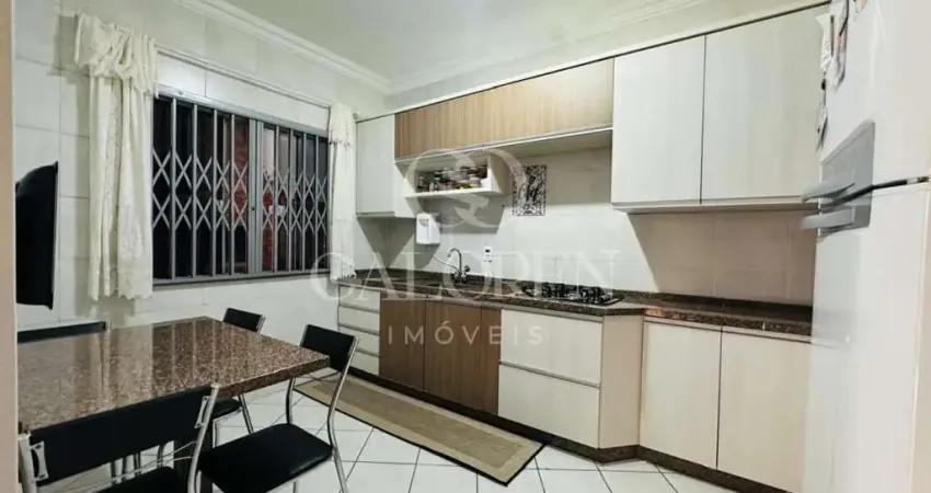 Casa no Country com 3 Dormitórios | Localização Valorizada em Cascavel