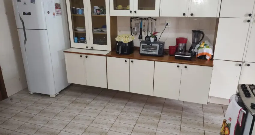 Oportunidade! 02 dormitórios , 02 banheiros, garagem fechada, elevador, lazer!