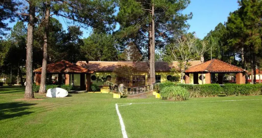 MARAVILHOSO SITIO EM ATIBAIA ACEITA PERMUTA PISCINA CHURRASQUEIRA QUADRA ET