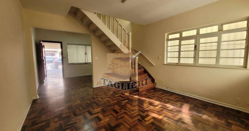 SOBRADO comercial Tatuapé 3 dormitórios, 2 vagas, Quintal. Locado,mas vende