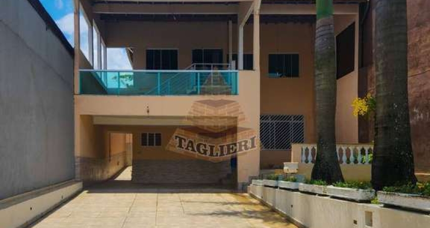 Excelente sobrado, comercial ou residencial,396 metros,3dormitórios,6 vagas
