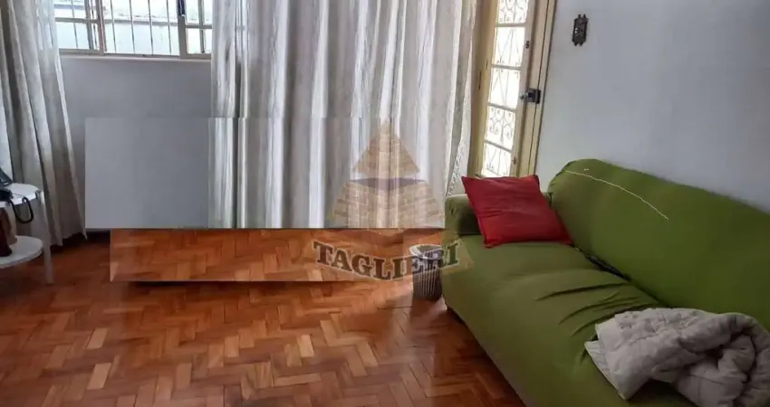 CASA TERREA 3 DORMITÓRIOS 1 SUITE PEQUENA SALA ENTRADA LATERAL4 VAGAS