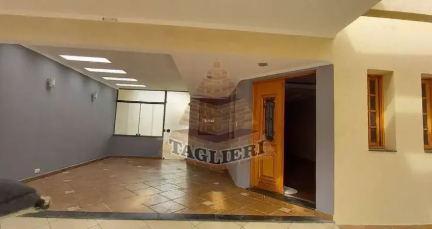 Casa térrea impecável tatuapé - 180m2. 2 quartos, 1 suíte, 4 vagas, quintal