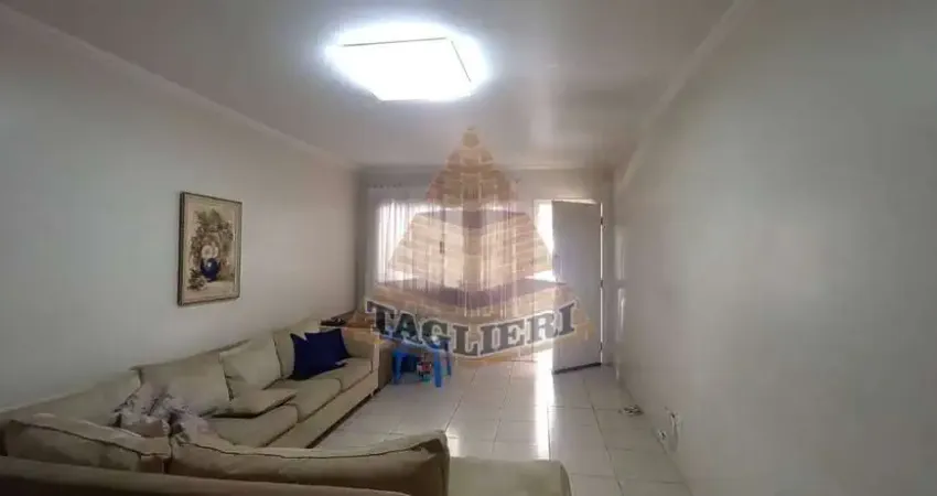 Vendo sobrado tatuapé 2 quartos, quintal, entrada lateral, vaga