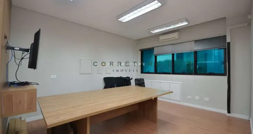 Sala comercial à venda no Centro, Curitiba