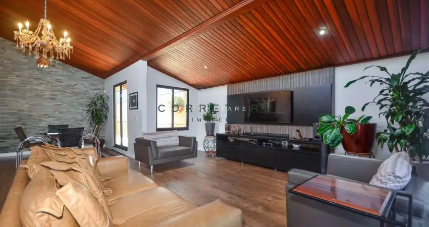 Casa com 4 quartos à venda no São Lourenço, Curitiba