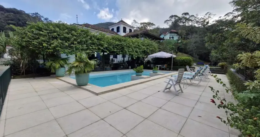 Casa em condomínio fechado com 3 quartos à venda na Área Rural de Petrópolis, Petrópolis 