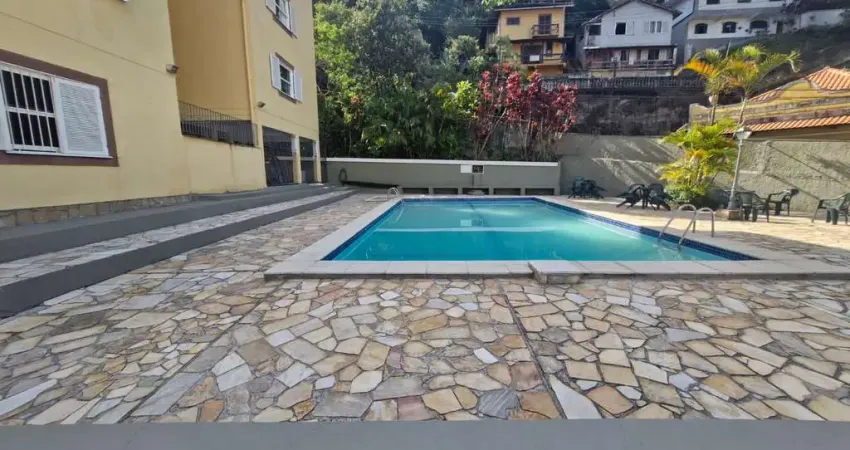 Apartamento com 3 quartos à venda na Rua Visconde de Uruguai, 110, Valparaíso, Petrópolis