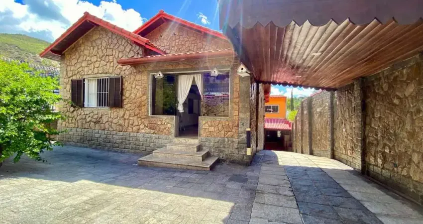 Casa com 6 quartos à venda no Centro, Petrópolis 