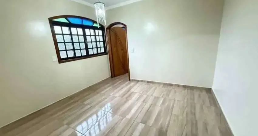 Encante-se com essa charmosa casa em pirituba, são paulo. com uma entrada a partir de 30.000 além de parcelas a combinar.
o imóvel conta com 2 dormitórios, sendo 1 suíte, e 2 banheiros, proporcionan