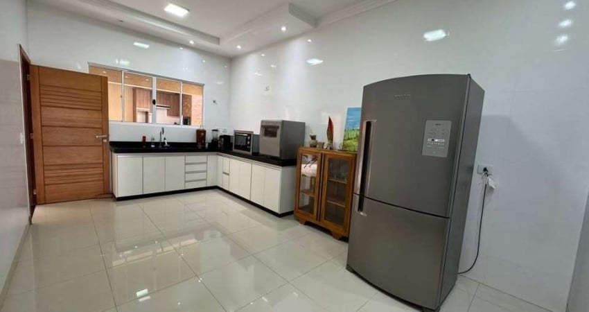 Casa com 3 quartos à venda no Cambuci, São Paulo 