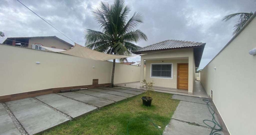 Casa com 3 quartos para alugar na Rua Laura Rafanelli, 05, Jardim Atlântico Oeste (Itaipuaçu), Maricá