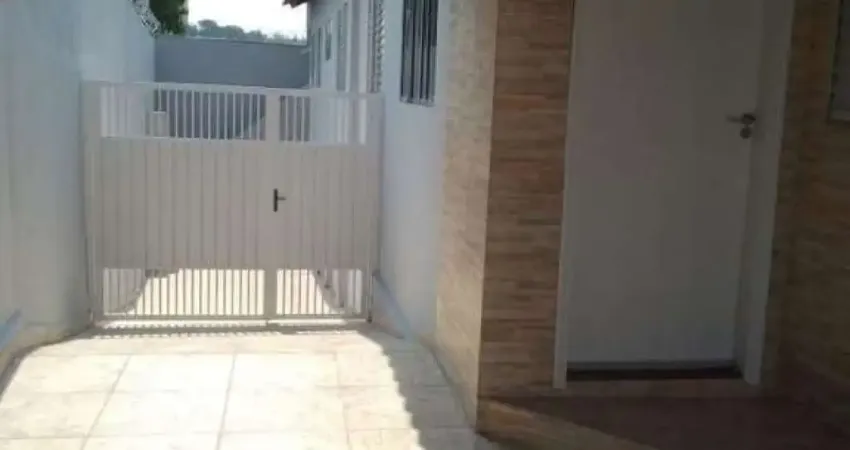 Casa com 2 quartos à venda na Cidade Miguel Badra, Suzano 