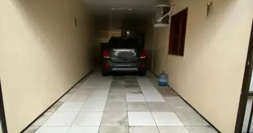 Casa com 3 quartos à venda na Vila Arizona, Itaquaquecetuba 
