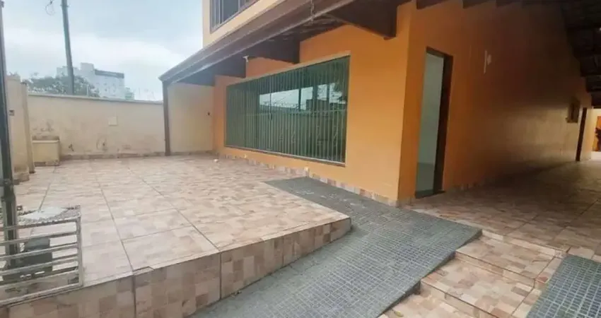Casa com 4 quartos à venda no Centro, Poá 