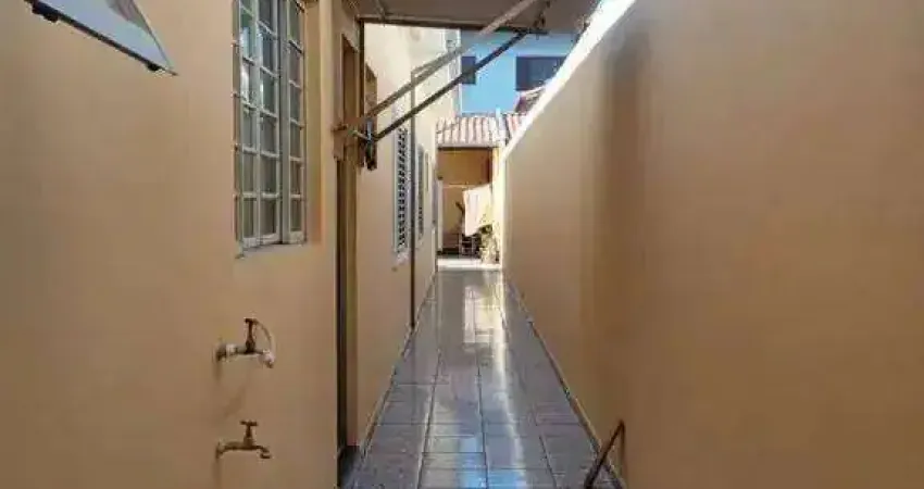 Apartamento à venda – nova era - caieiras


 pontos de ônibus 
 supermercado 
 farmácia 
 padaria 
 pizzaria


 características do imóvel:

2 dormitórios

sala espaçosa

garagem

ótima distribuição de