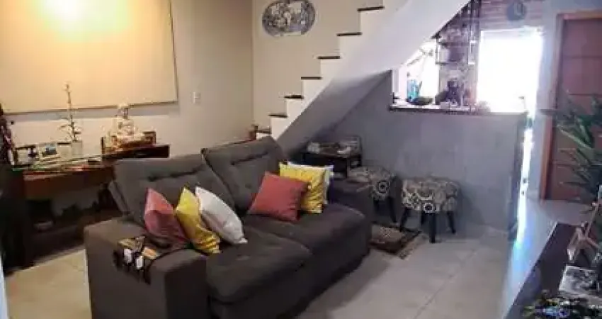 Casa com 2 quartos à venda na Rua Pedro Caetano, Campo Grande, Rio de Janeiro