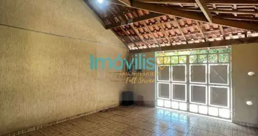 Casa com 2 quartos à venda na Rua Dona Benta, Jardim Gurilândia, Taubaté