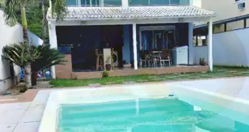 Casa à venda c/4 quartos (suítes)-condomínio reserva do sahy