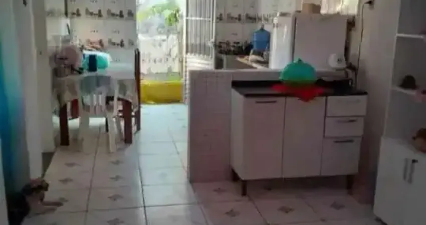 Casa térrea – portal d’oeste / osasco
vende-se casa térrea com 2 dormitórios, 1 banheiro, sala, cozinha e área de serviço — localizada em excelente ponto do portal d’oeste, com fácil acesso a comércio