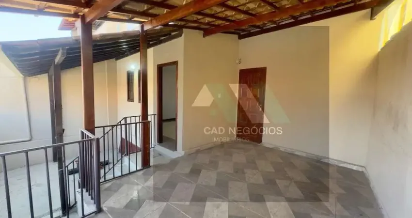 Oportunidade casa geminada de 3 quartos no bairro santa mônica.