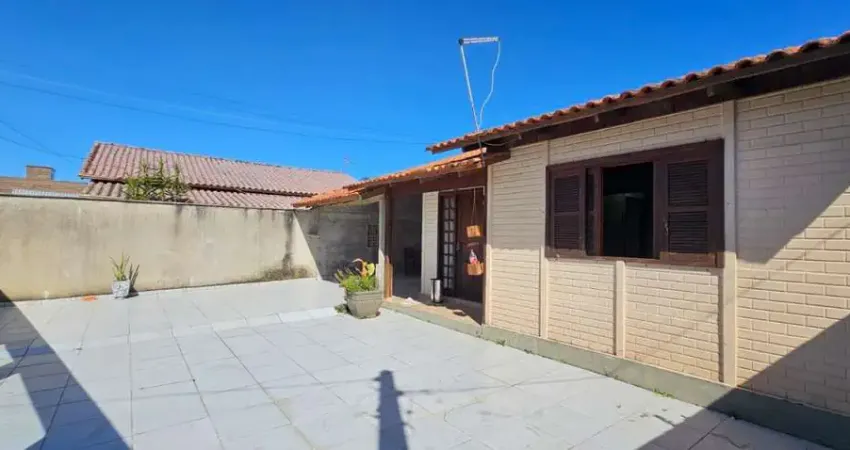 Casa com 2 quartos à venda no Jardim Juliana, Laguna 