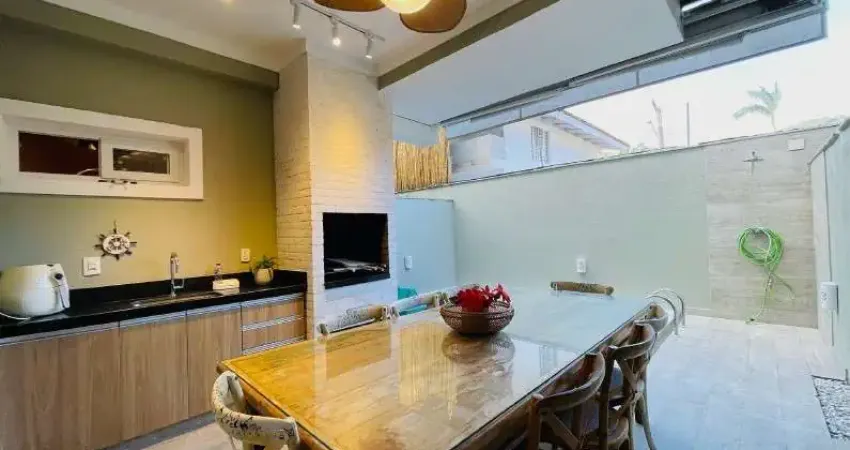 Casa em condomínio fechado com 4 quartos para alugar no Juquehy, São Sebastião 