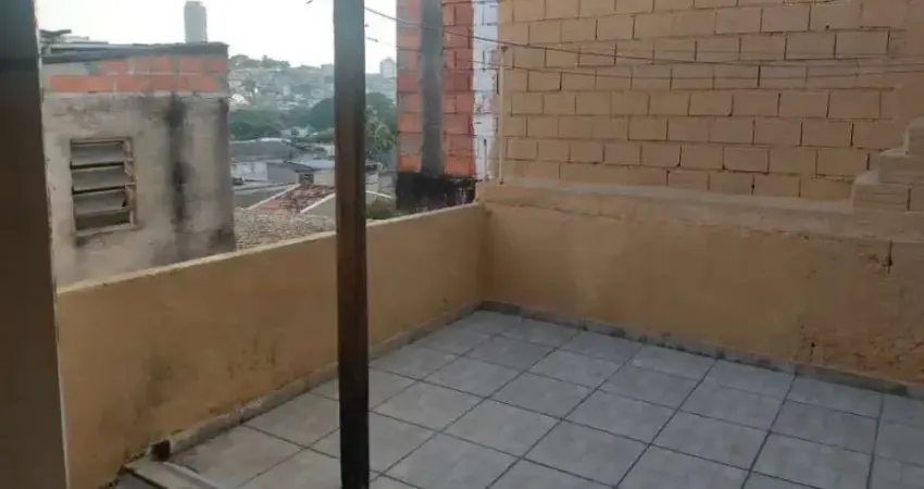 Sobrado – vila iorio / são paulo
vende-se sobrado com 2 dormitórios, 1 banheiro, sala, cozinha e lavanderia — localizado no bairro vila iorio, com fácil acesso a comércios, escolas, transporte públic