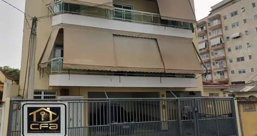 Casa à venda na Rua das Dálias, 76, Vila Valqueire, Rio de Janeiro
