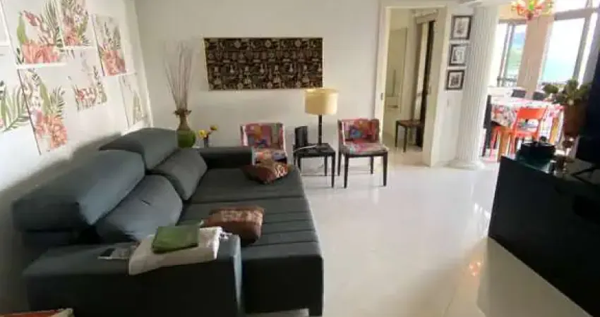 Lindo apartamento na barra da tijuca com 2 quartos e 2 suítes, 70 metros, 1 vaga.