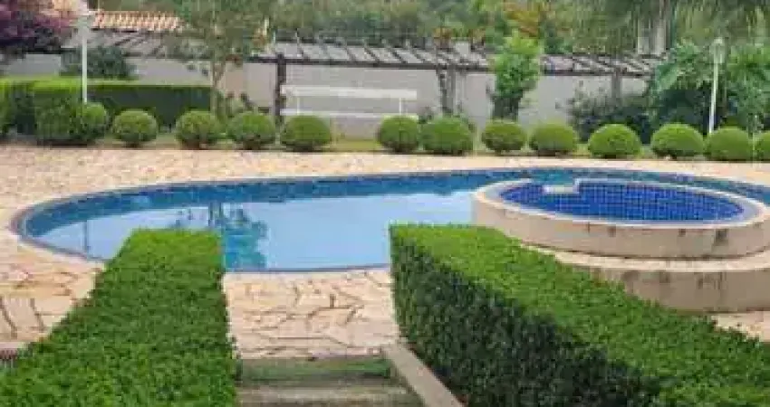 Venda - Casas em Condomínios - 3 dormitórios - Caioçara - Atibaia - SP