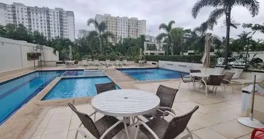 Alugo lindo apto 03 quartos sendo 1 Suíte Andar Alto Vista Montanha Barra Olímpica – MOBILHADO