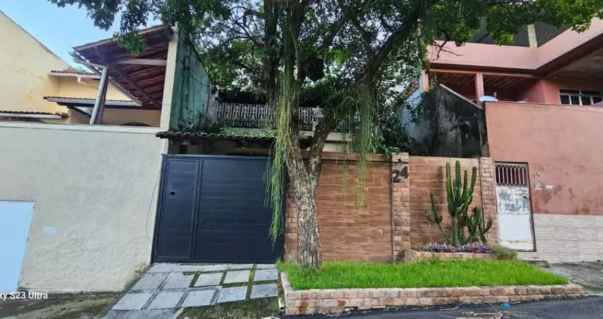 Venda - Casas - 3 dormitórios - Campo Grande - Rio de Janeiro - RJ