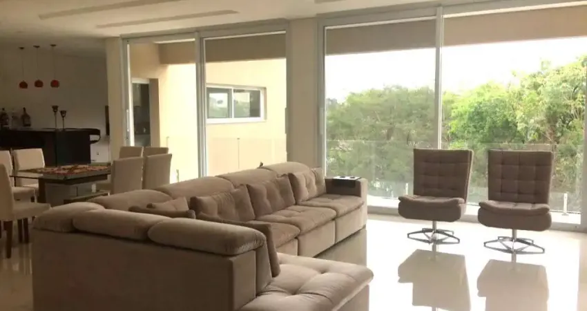 Casa à venda em condomínio de Valinhos, 4 suítes com closet, lavabo,despensa, mobiliada. Fino acabamento, 3salas,espaço gourmet,piscina,sauna;