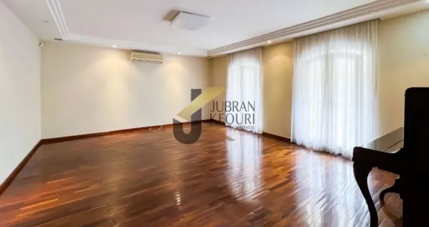 Casa para alugar no Jardim Paraiso - Campinas, com 4 quartos (2 suítes) e garagem para vários carros.