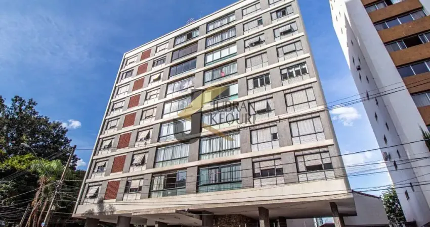 Apartamento à venda no Centro de Convivência, com 3 quartos (1 suíte) e garagem.