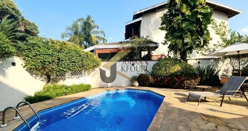 Casa à venda em condomínio, Campinas - SP, com  3 suítes (máster com closet e hidro), lazer comum e 4 garagens.